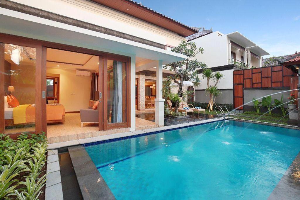 Kubu Gwk Villa จิมบาราน ภายนอก รูปภาพ