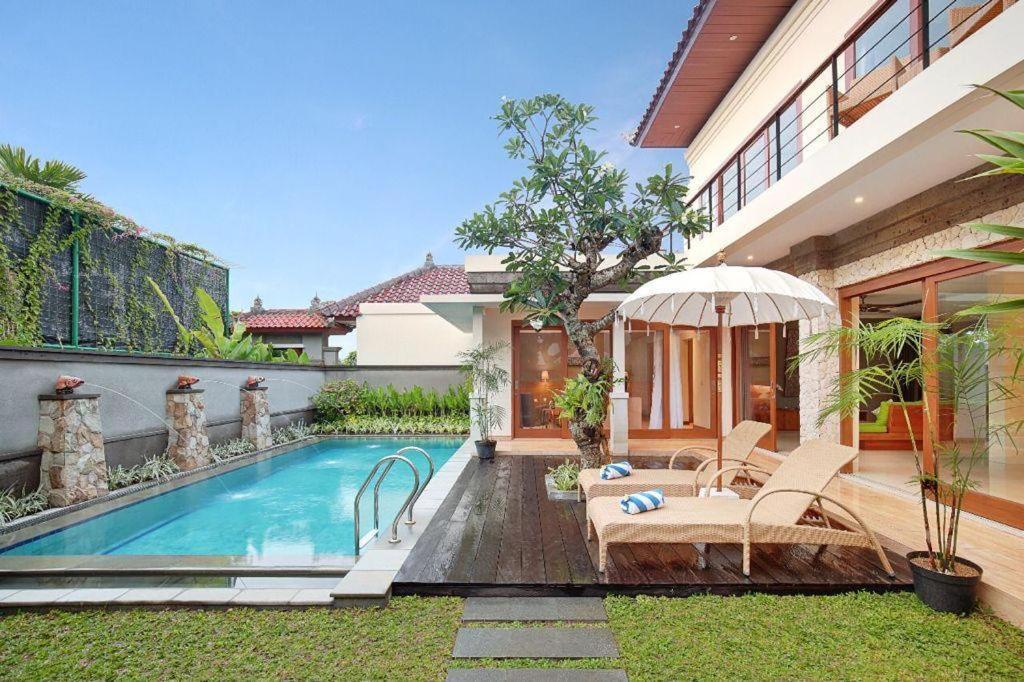 Kubu Gwk Villa จิมบาราน ภายนอก รูปภาพ